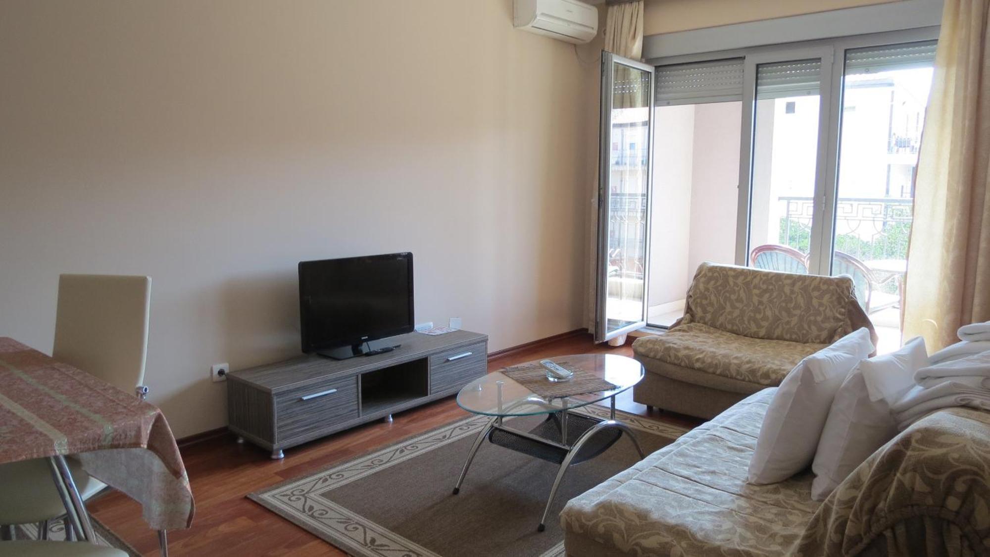 Apartments Oaza 2 Petrovac 部屋 写真