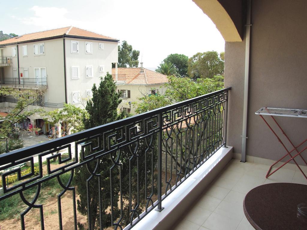 Apartments Oaza 2 Petrovac エクステリア 写真